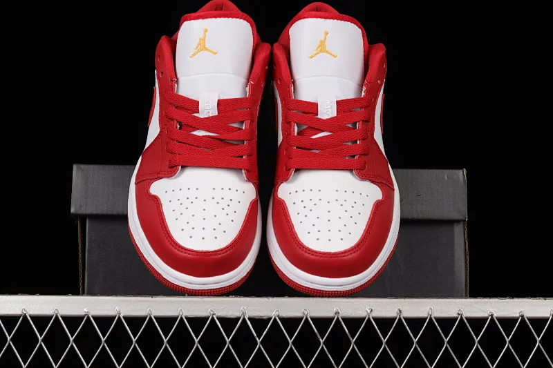 All categories Air Jordan Jordan series basketball shoes Air Jordan 1 Low Z version Air Jordan 1 Low AJ1 Joe 1 new white and red low-level basketball shoes 553560-607